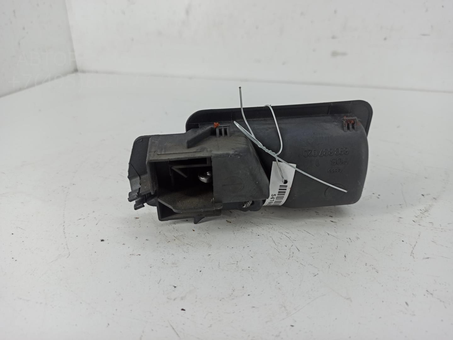 Ручка двери передней внутренняя правая