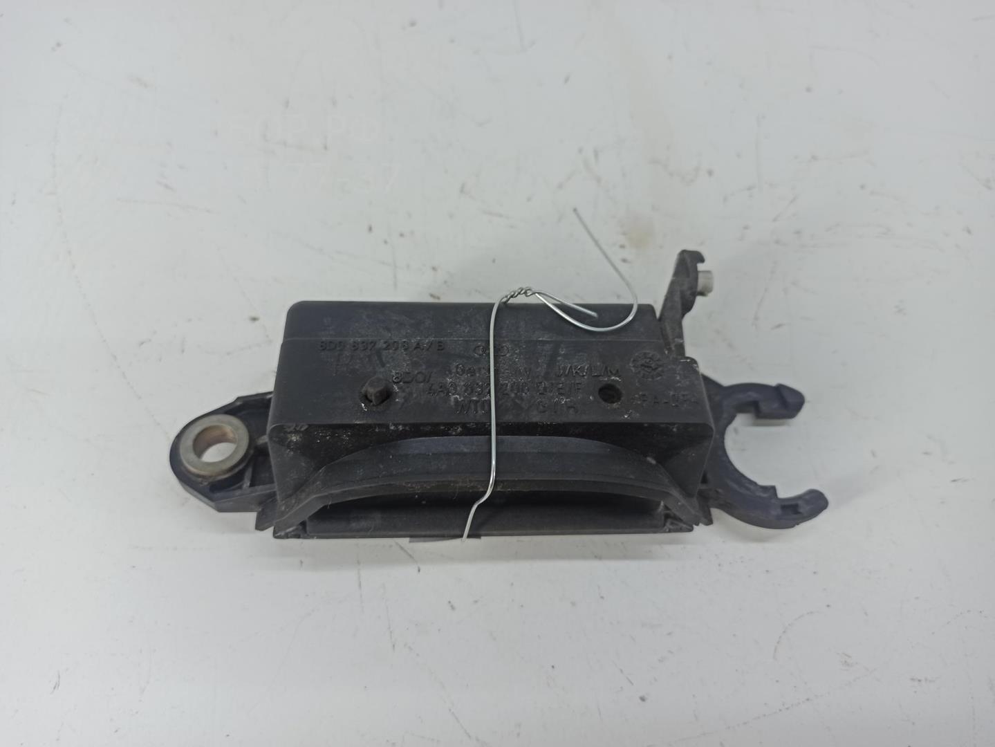 Ручка двери передней наружная правая