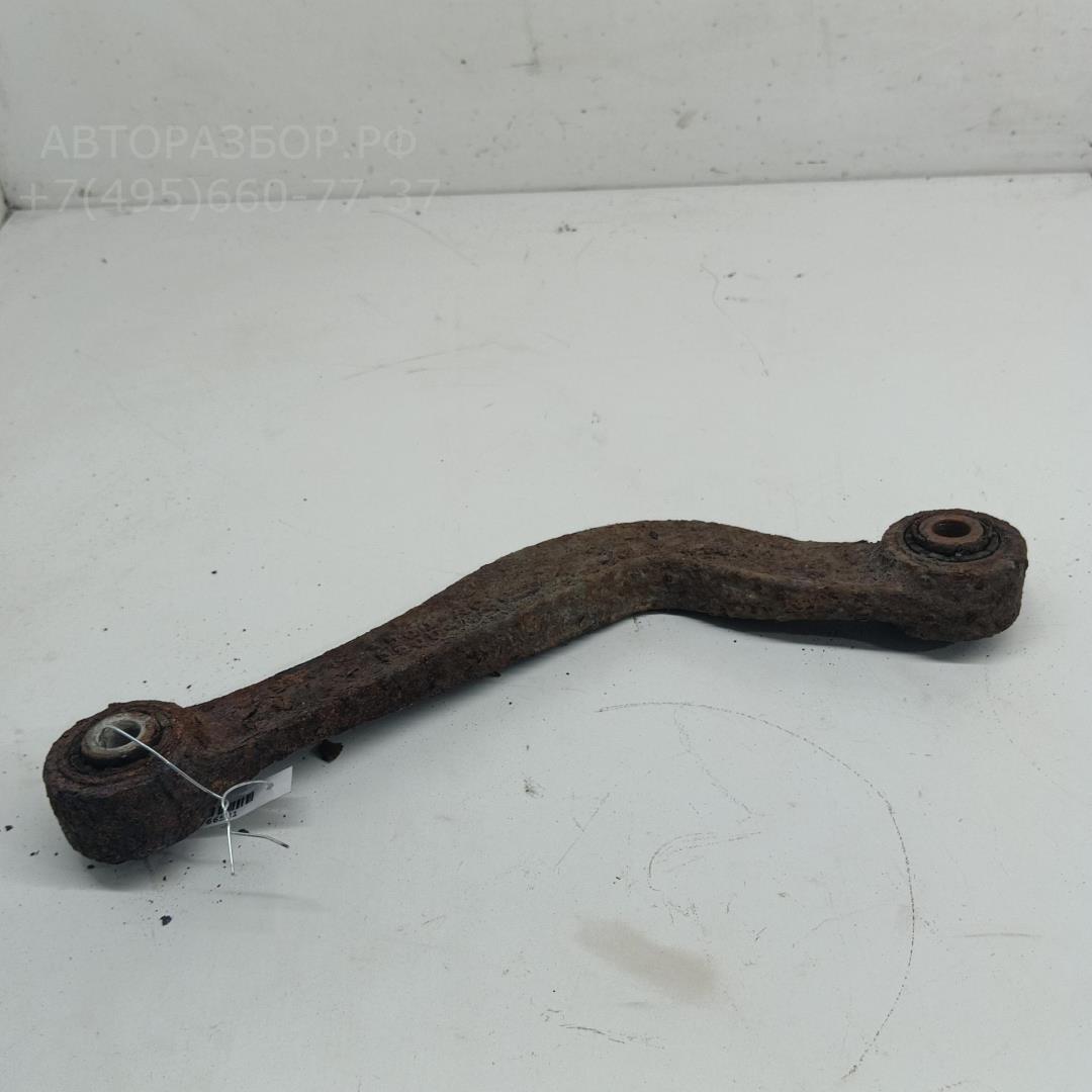 Рычаг задний правый