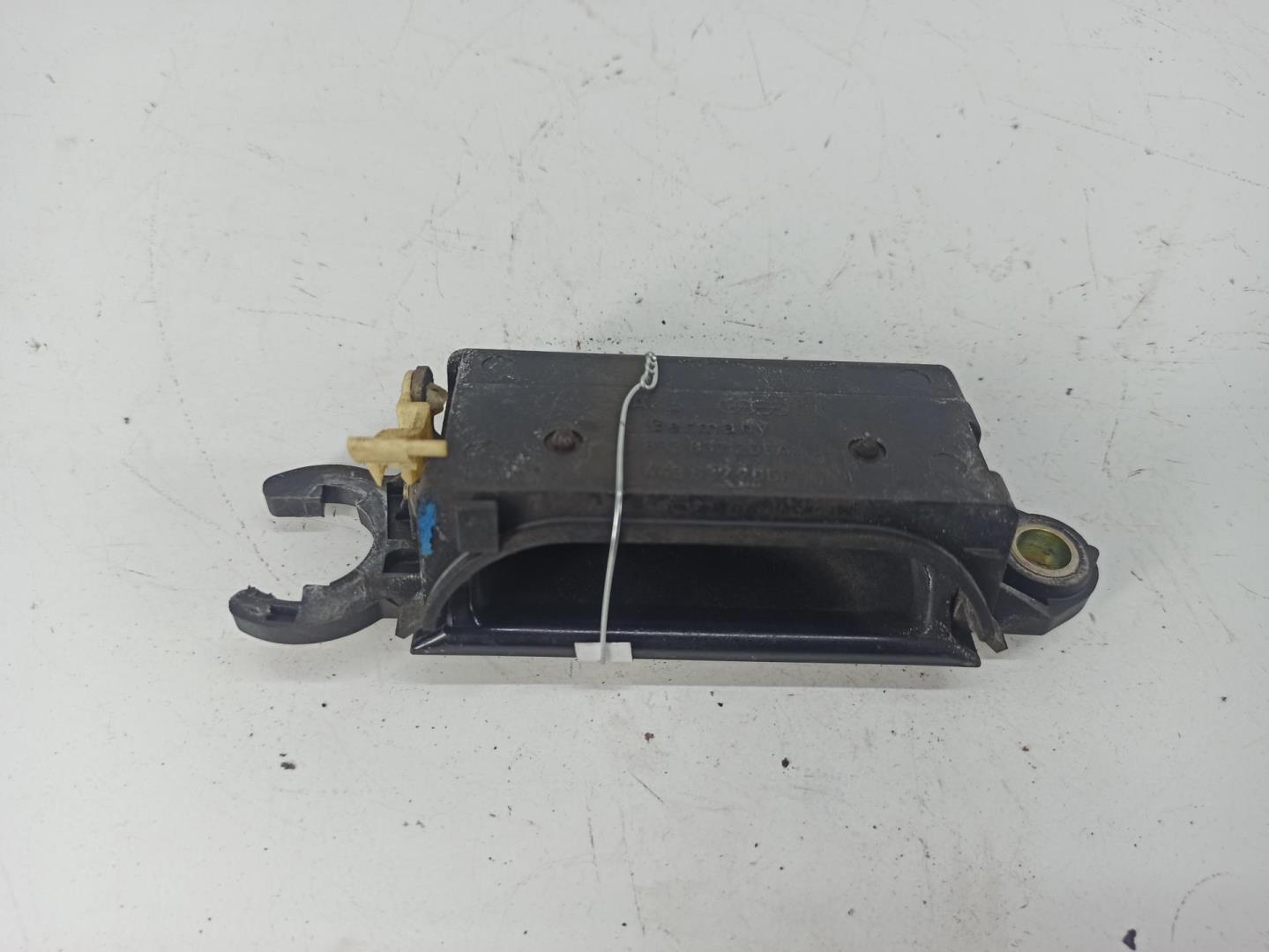 Ручка двери передней наружная левая