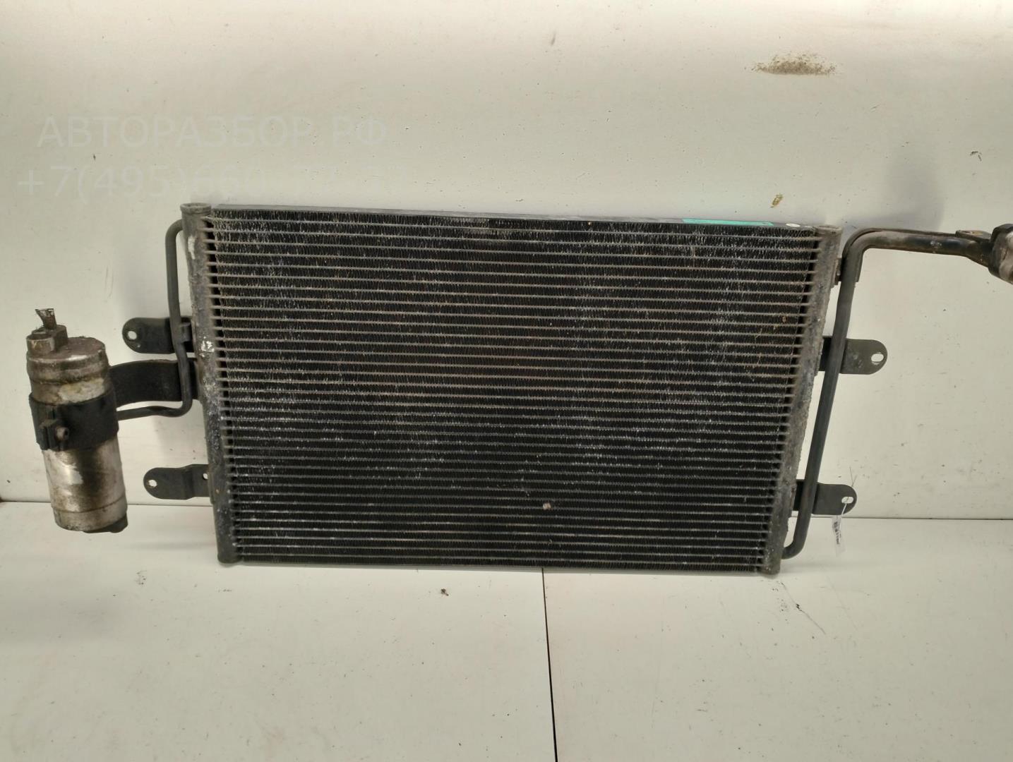 Радиатор кондиционера / конденсер