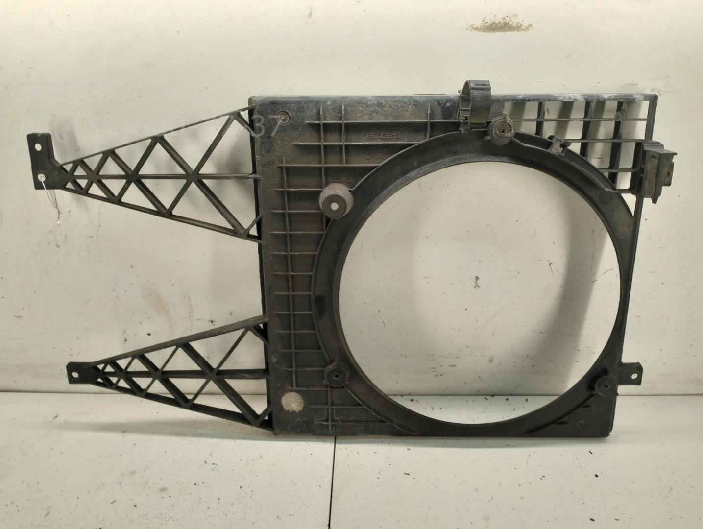 Диффузор вентилятора