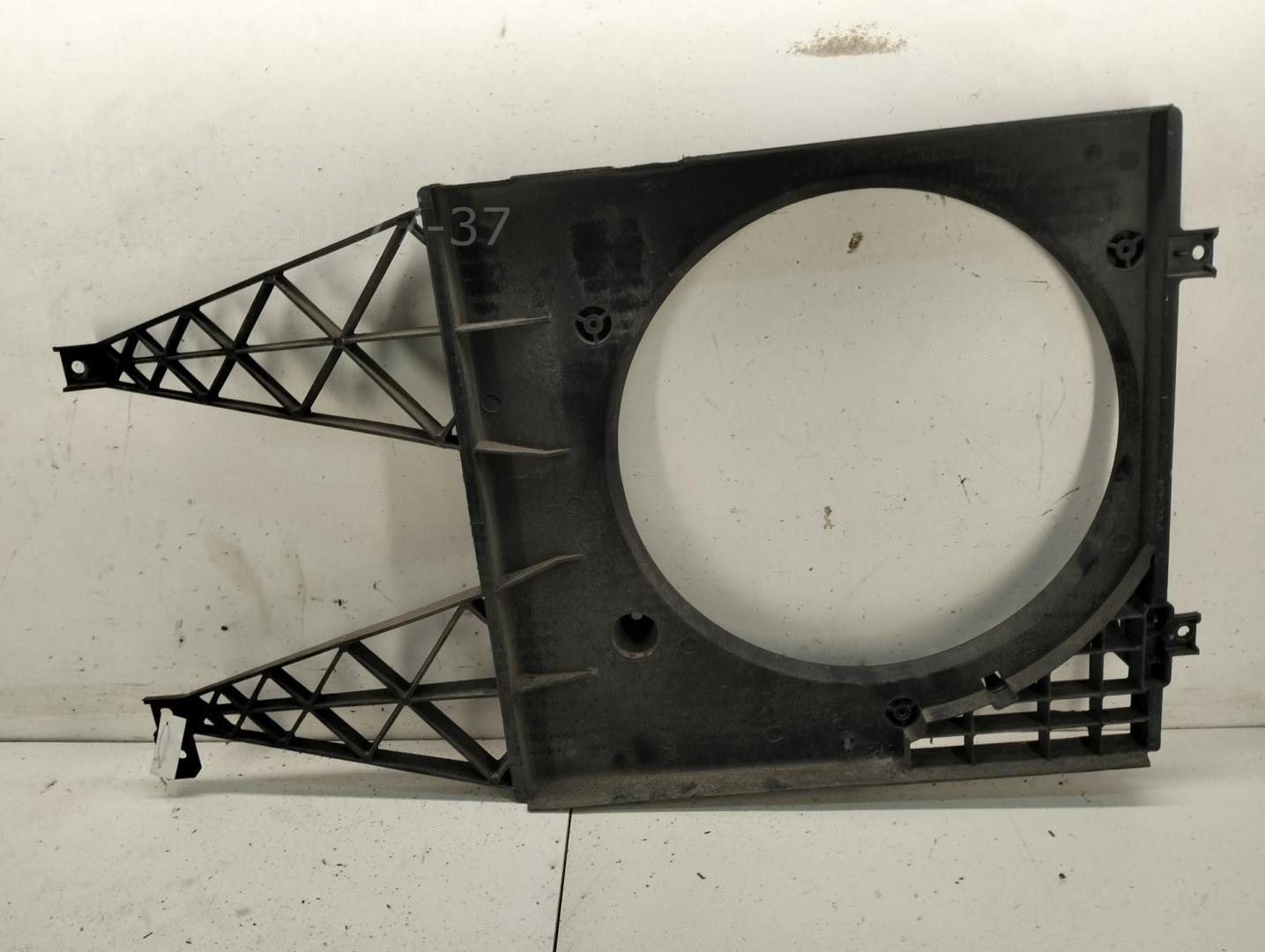 Диффузор вентилятора