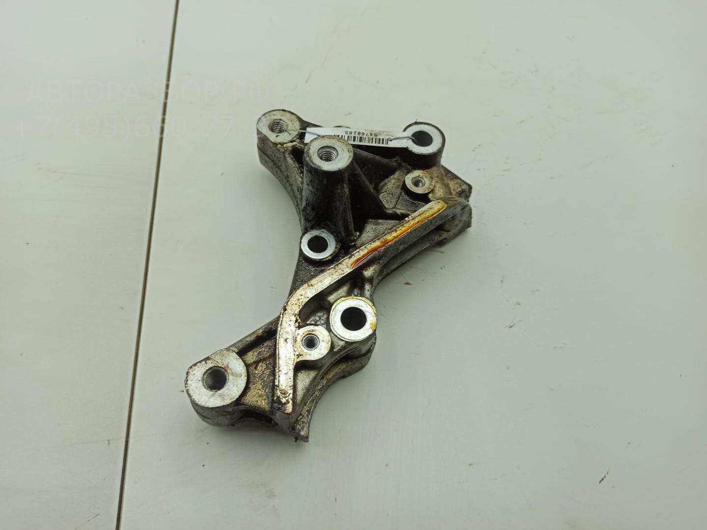 Кронштейн генератора