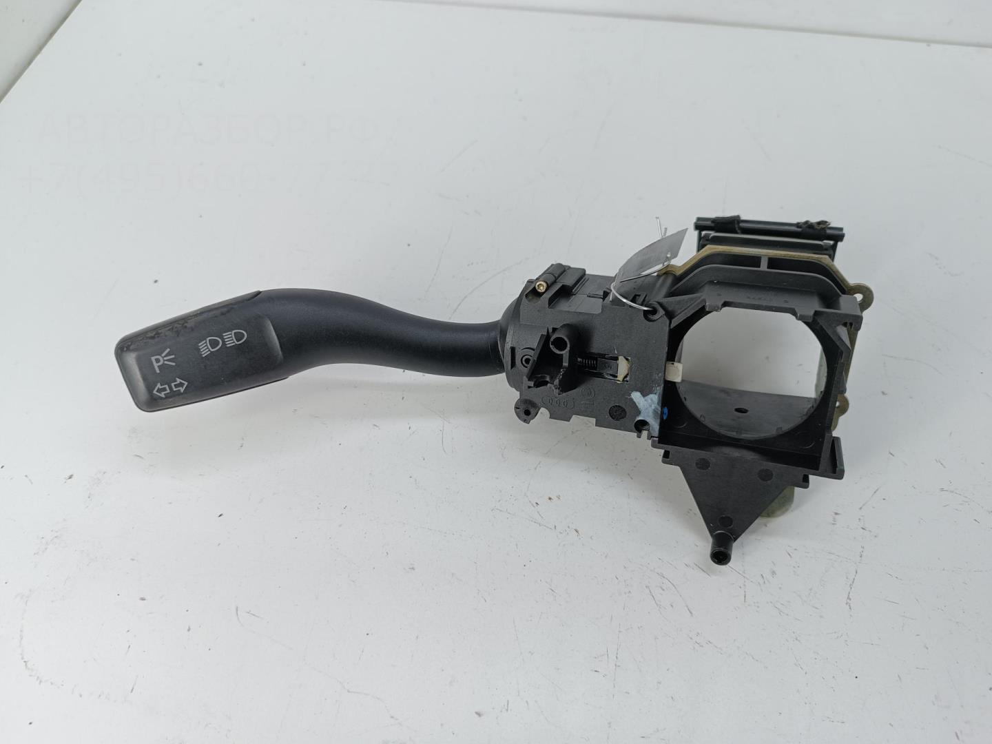 Переключатель поворотов подрулевой