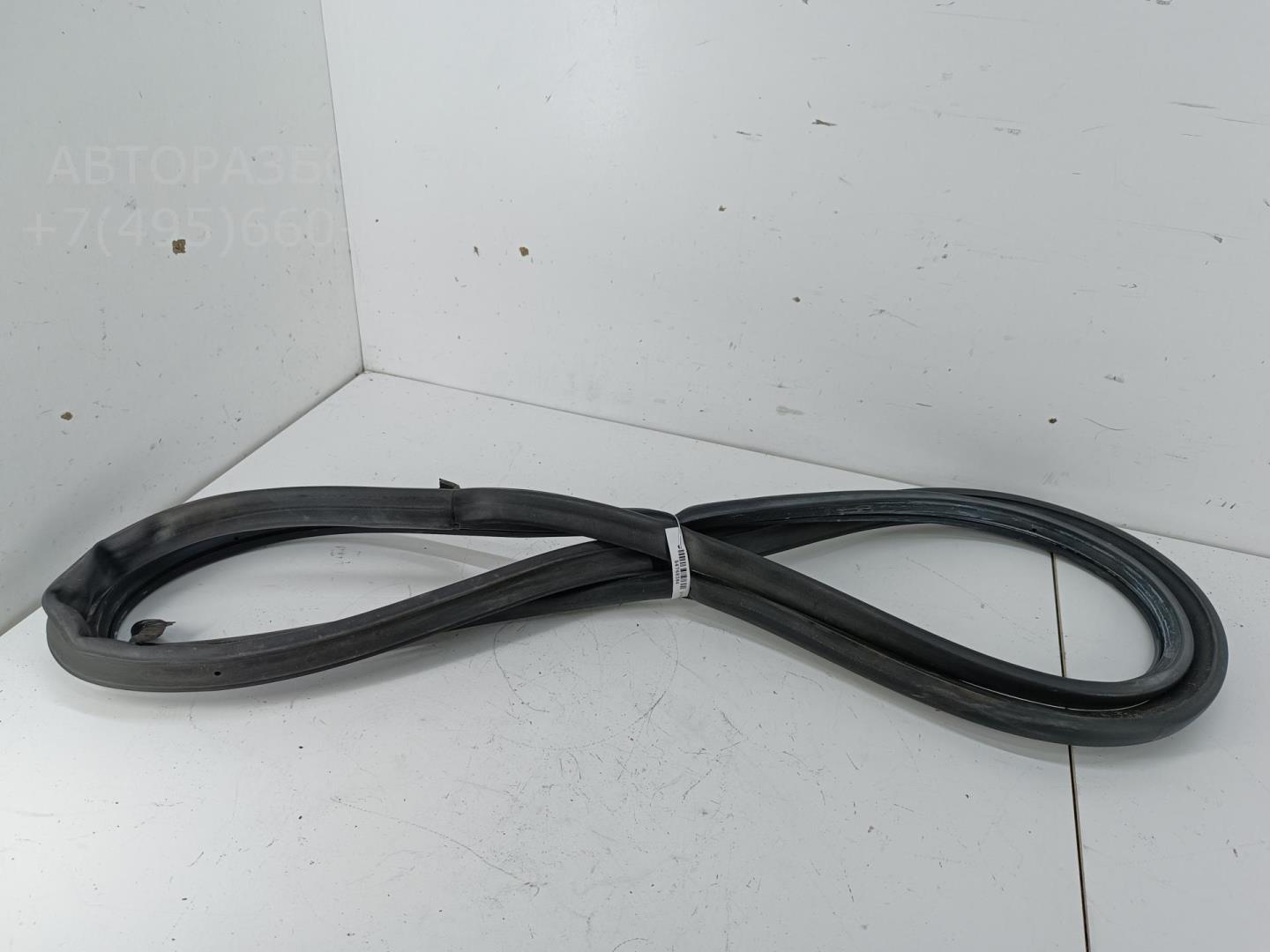 Уплотнитель двери