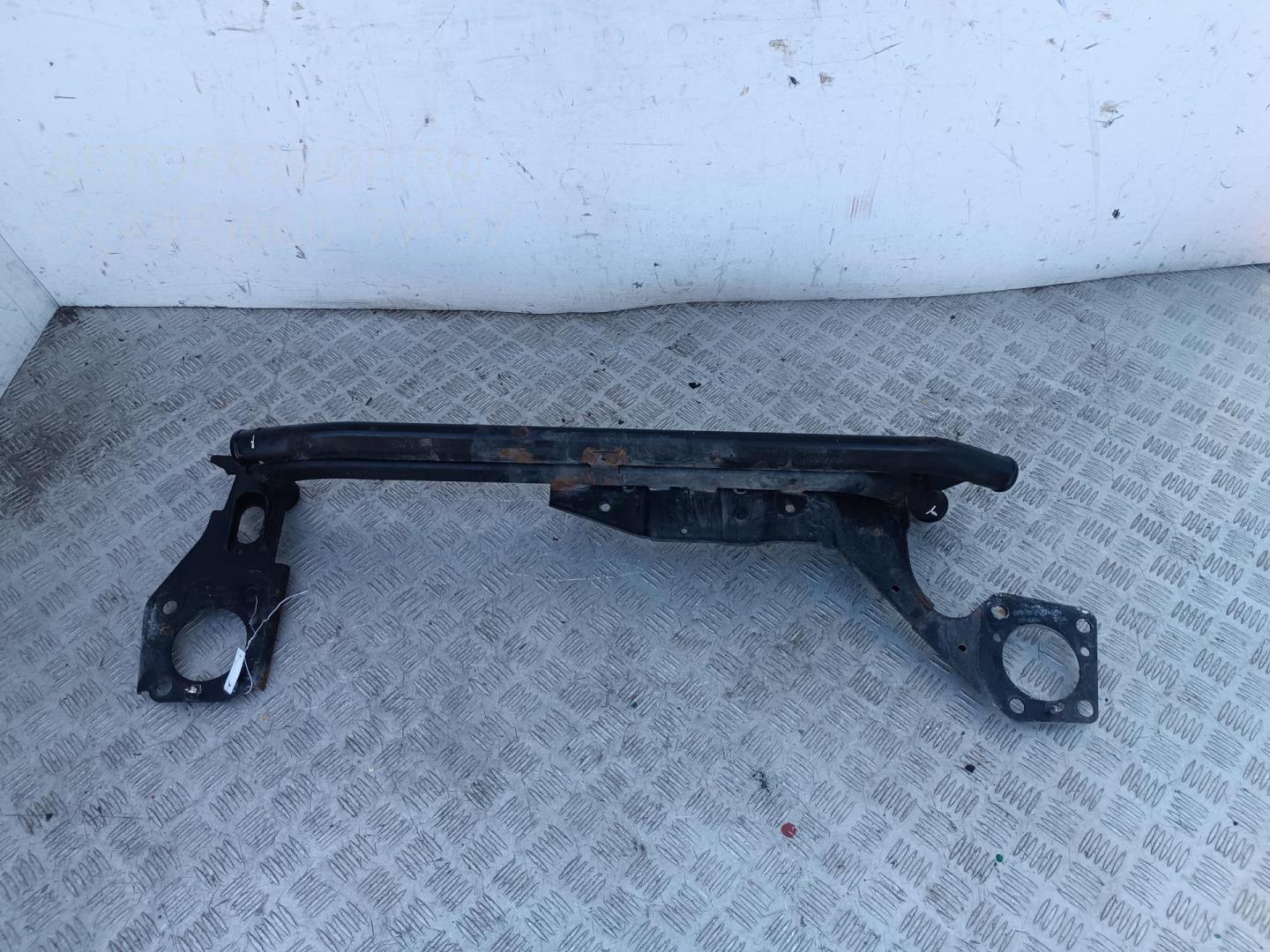 Балка подрадиаторная