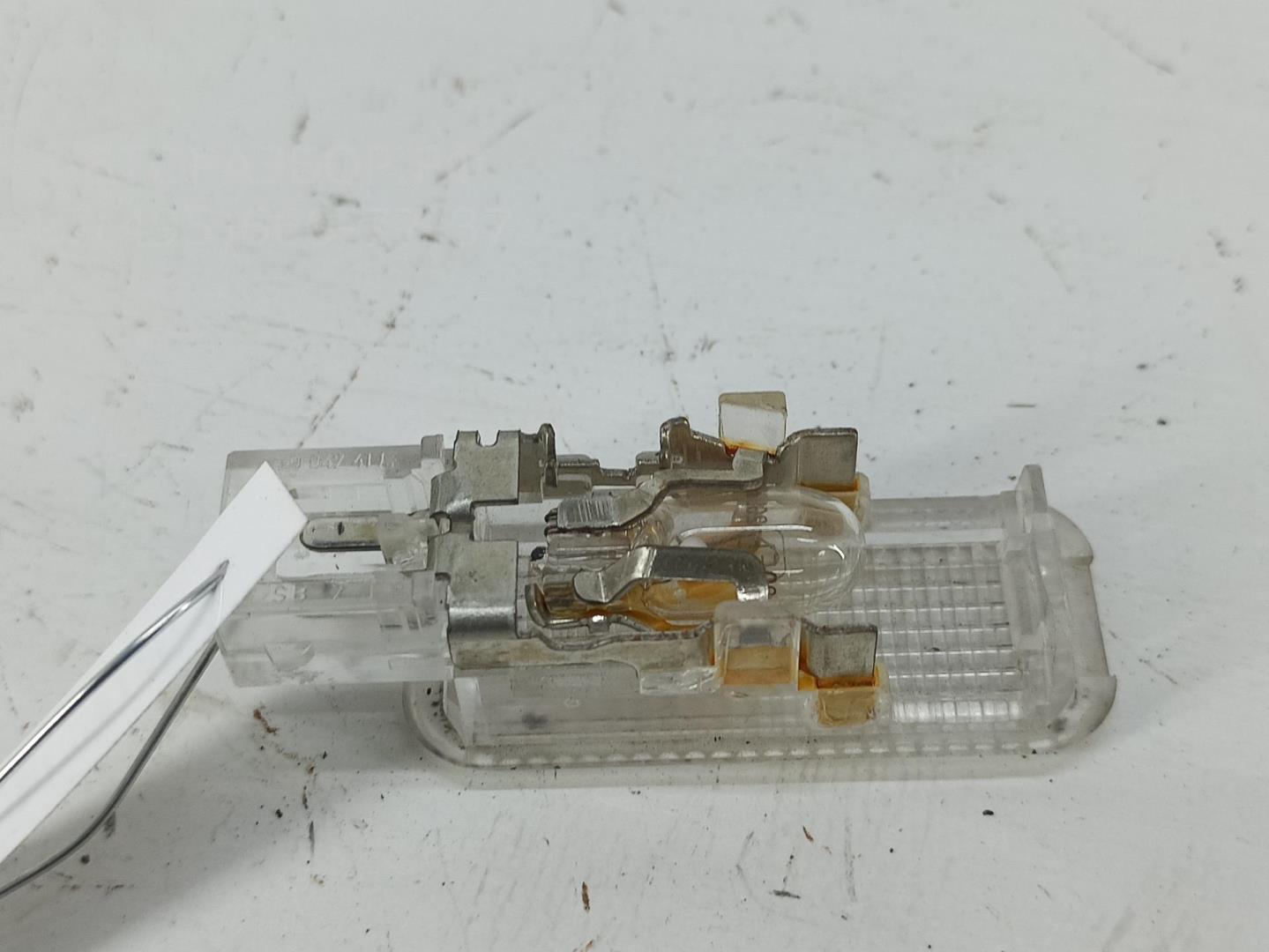 Плафон салонный