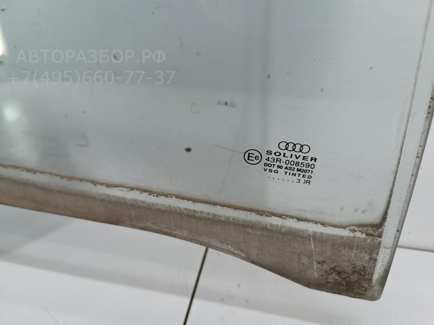 Стекло двери задней правой