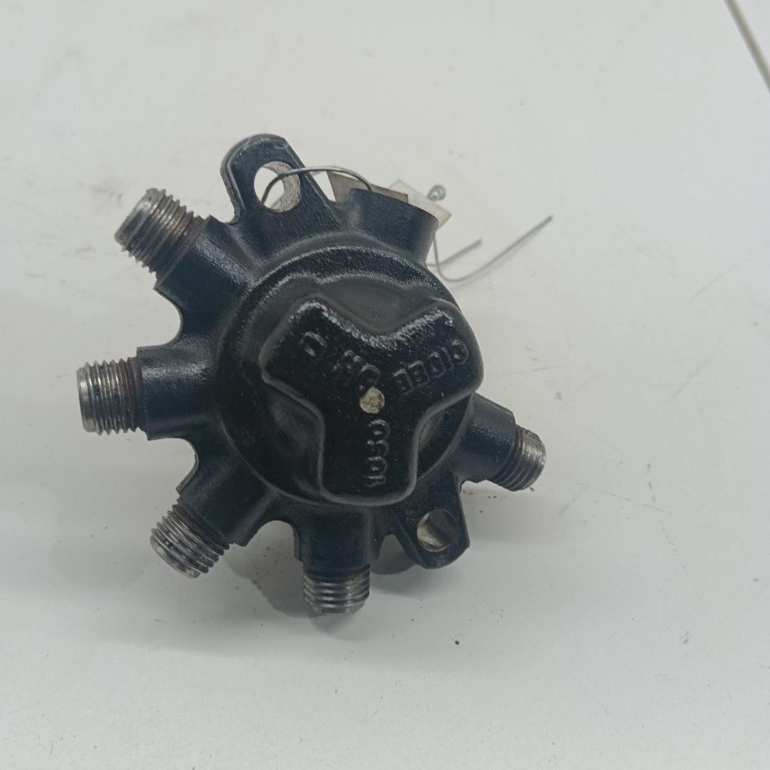 Рейка топливная (рампа)