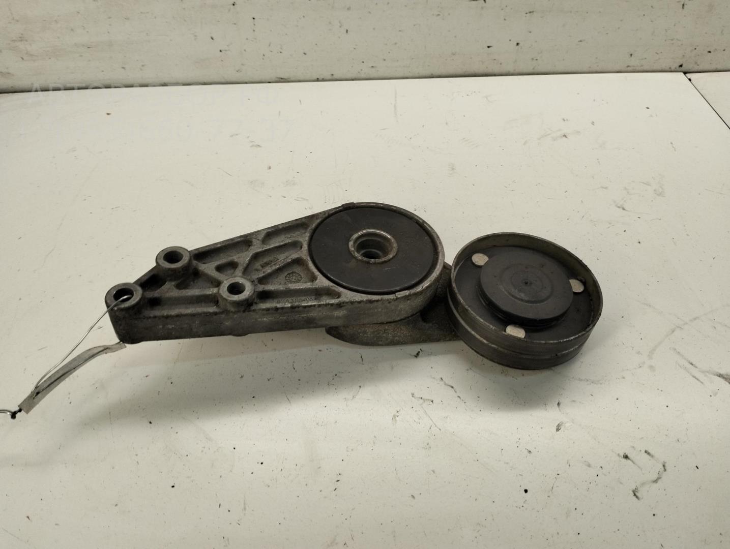 Механизм натяжения ремня ГРМ