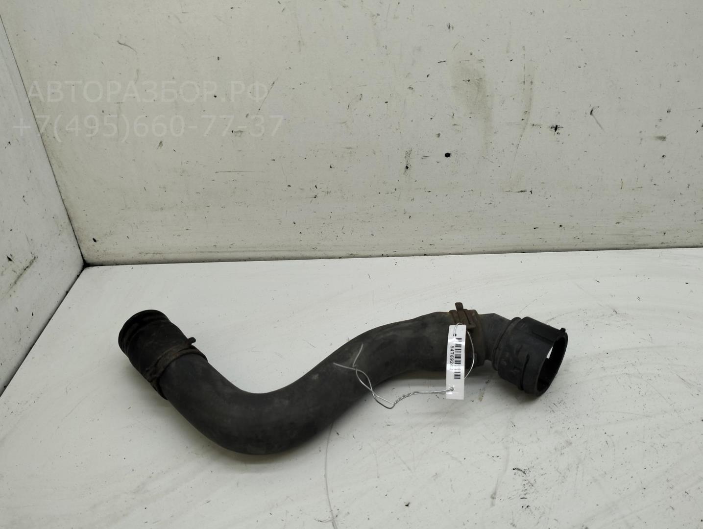 Патрубок радиатора