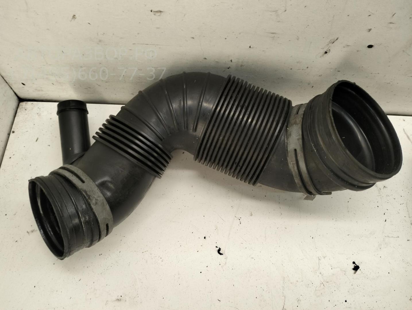 Патрубок воздушного фильтра