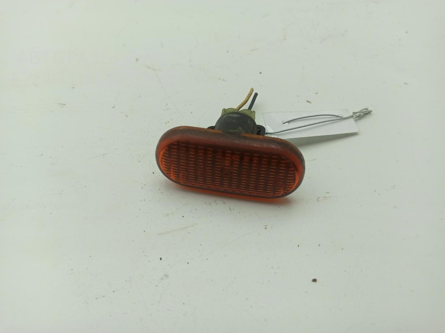 Указатель поворота правый