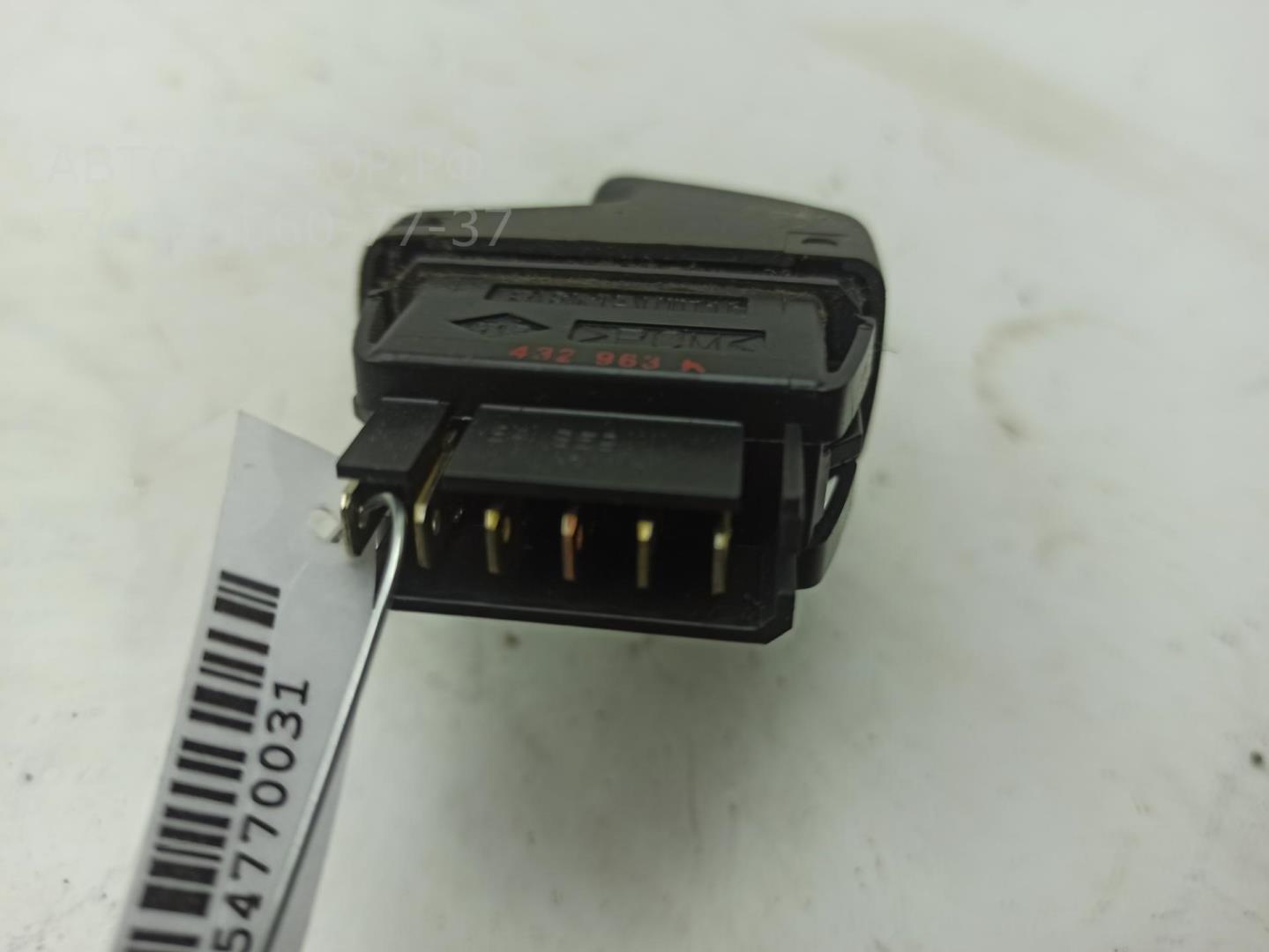 Кнопка стеклоподъемника