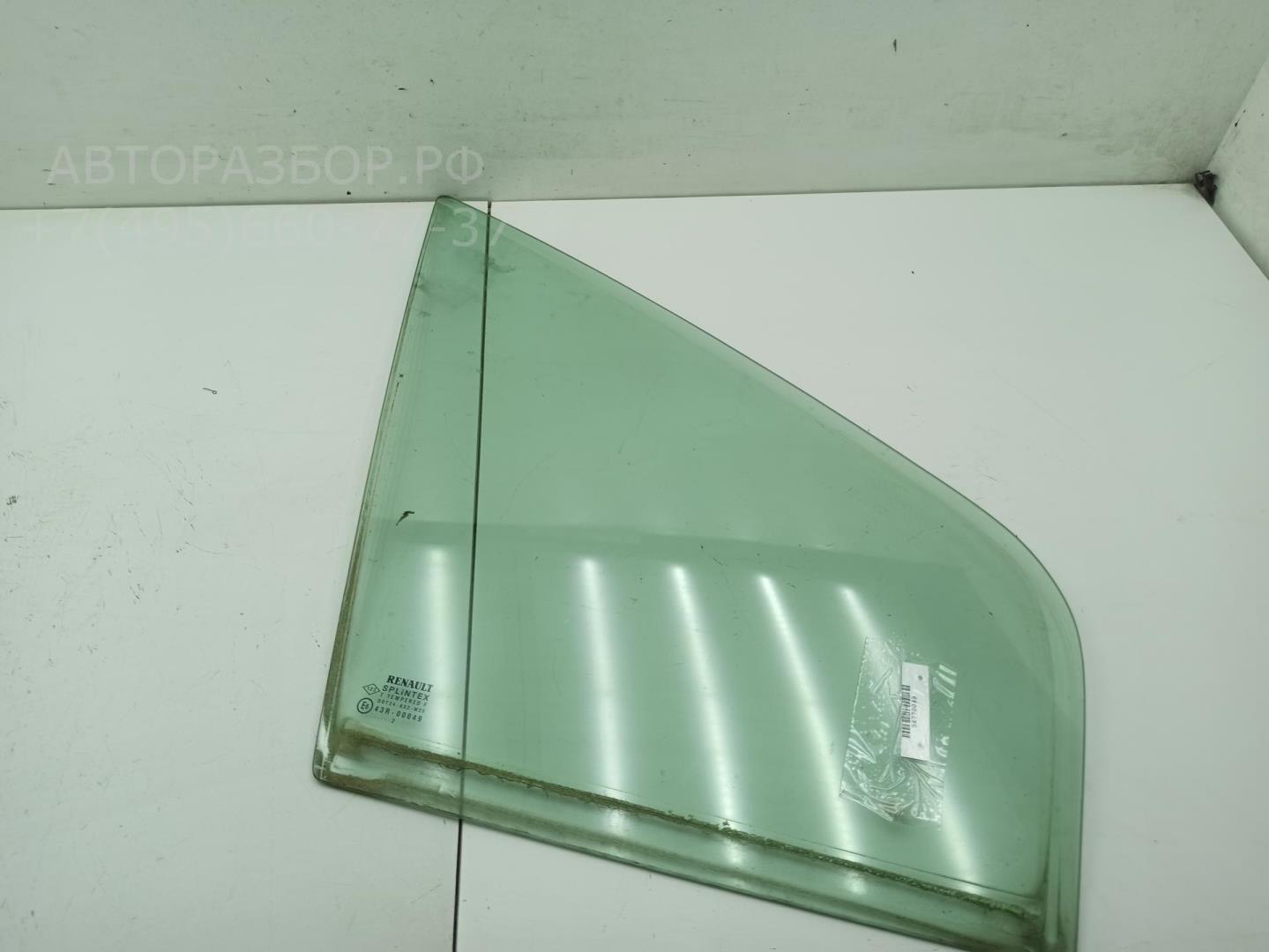 Стекло двери передней правой (форточка)