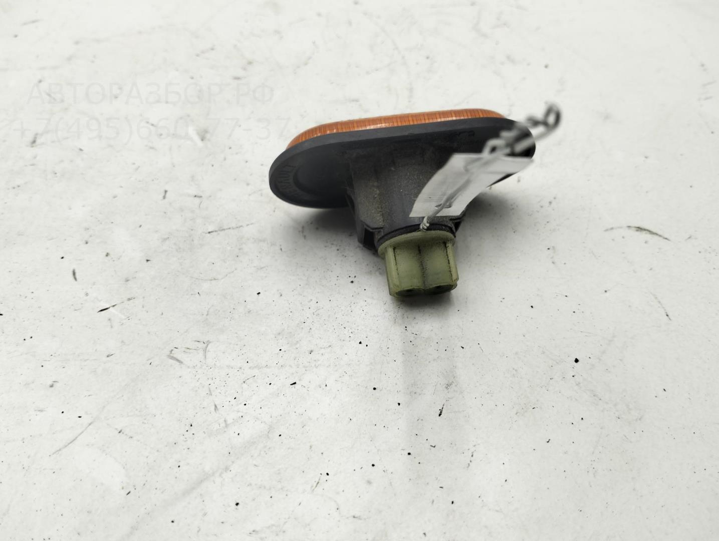 Указатель поворота левый