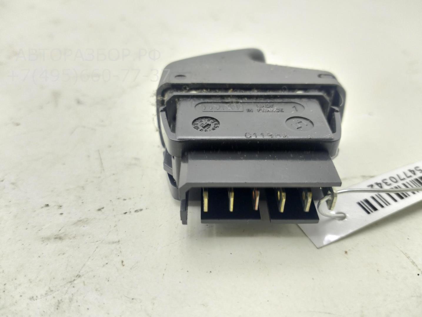 Кнопка стеклоподъемника