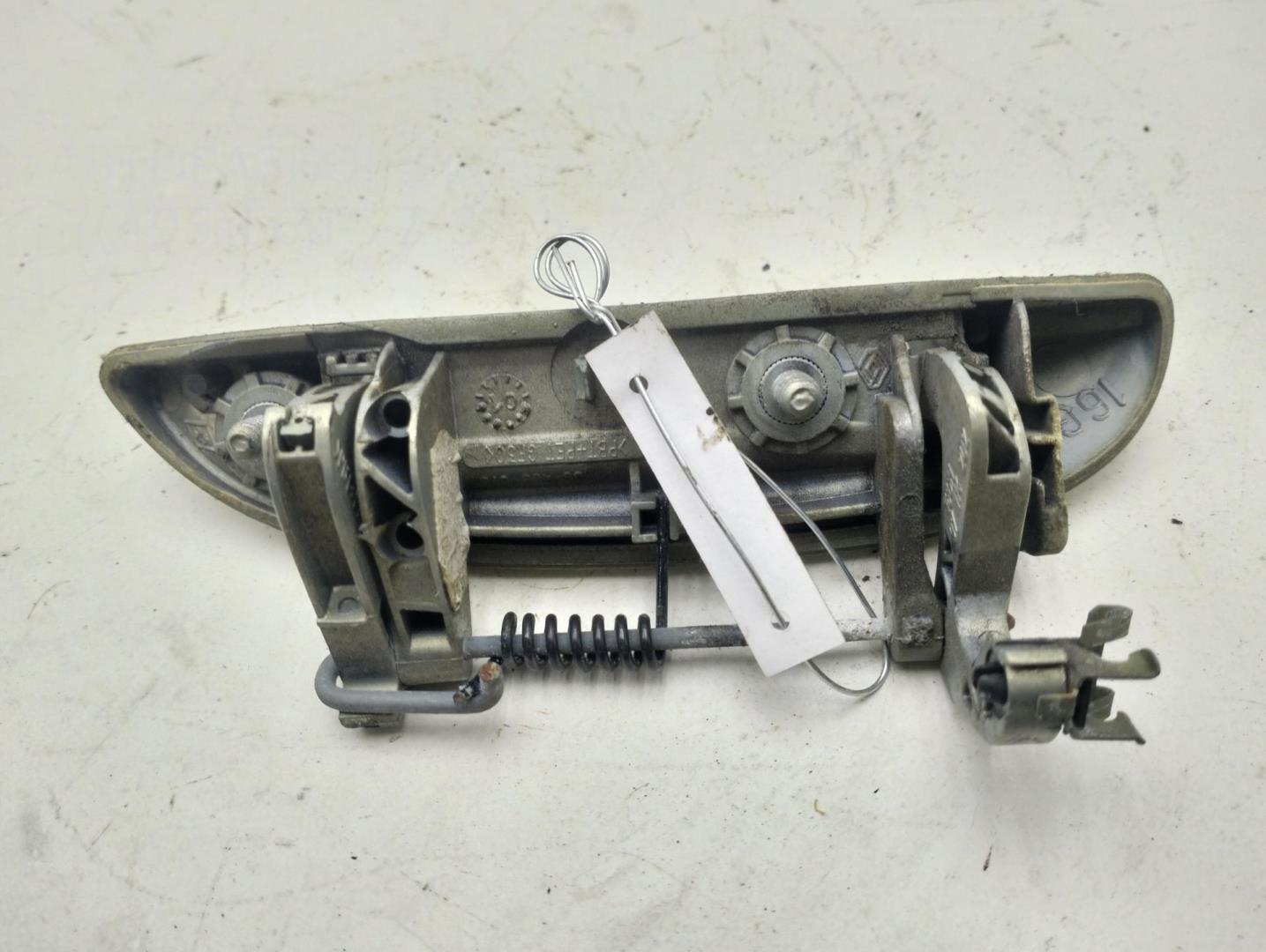 Ручка двери задней наружная левая