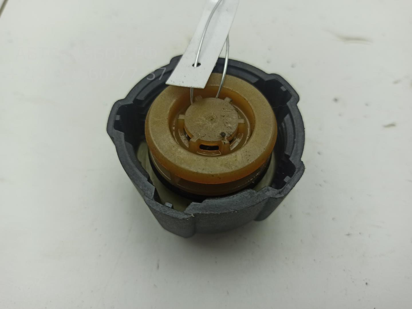 Крышка расширительного бачка