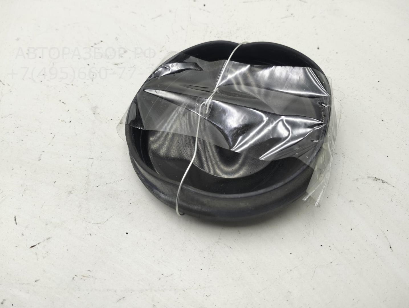 Крышка фары левой