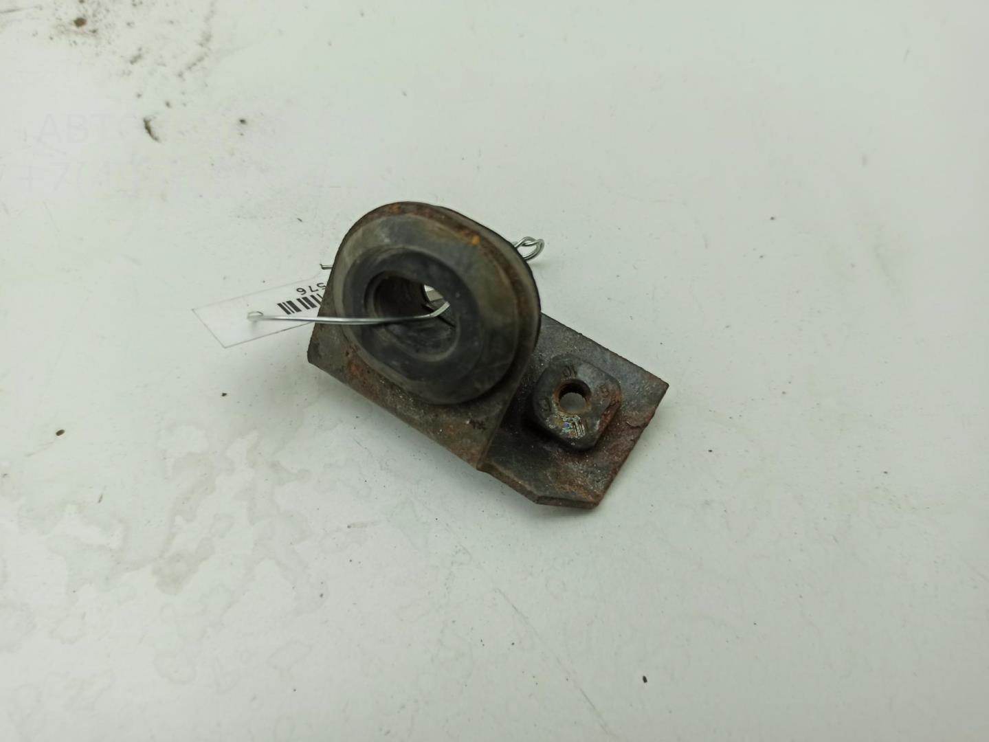 Кронштейн радиатора