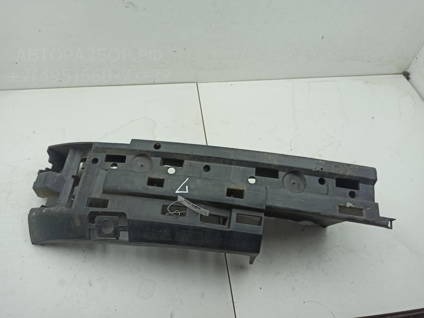 Усилитель переднего бампера