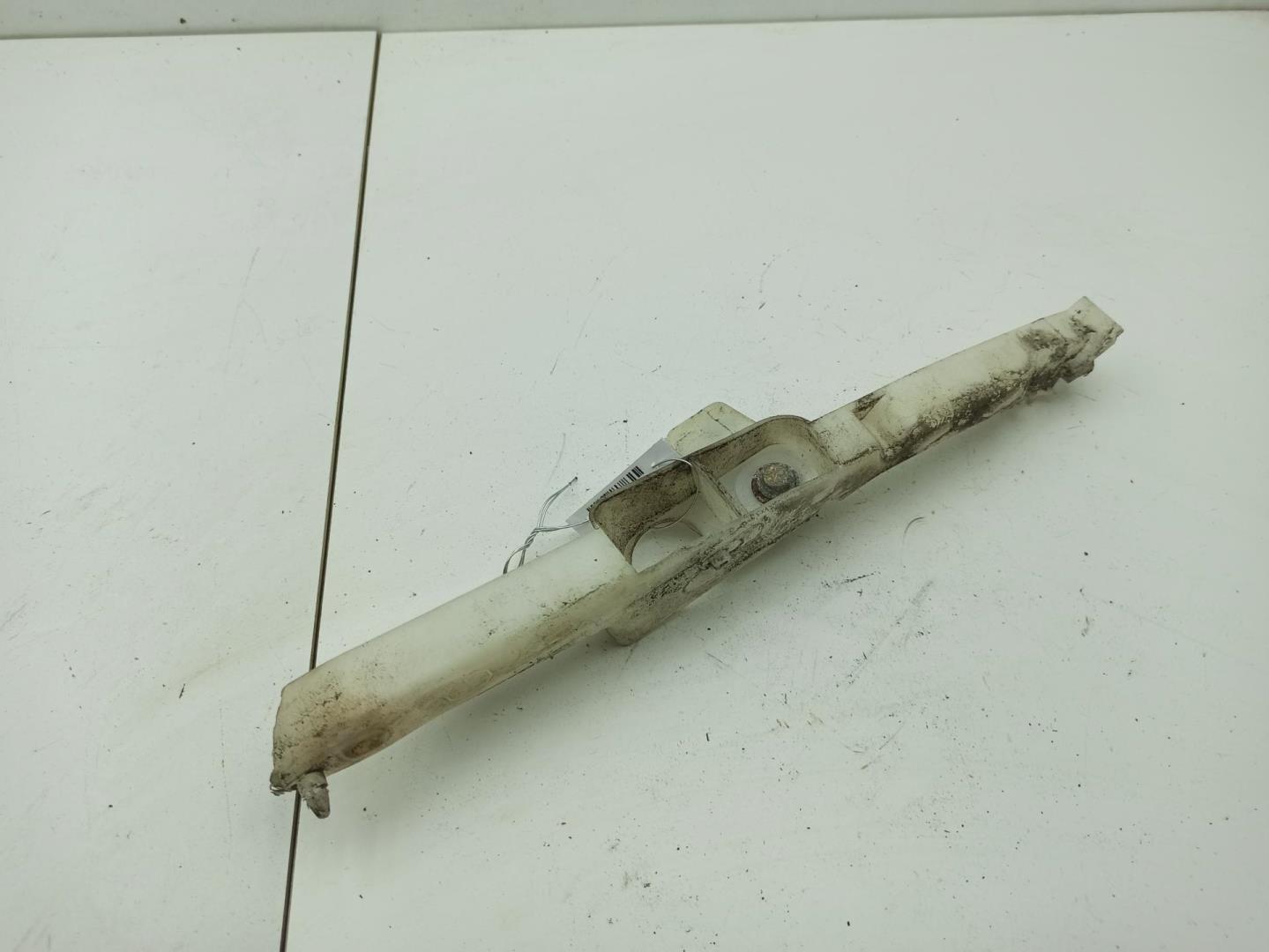 Кронштейн крепления крыла