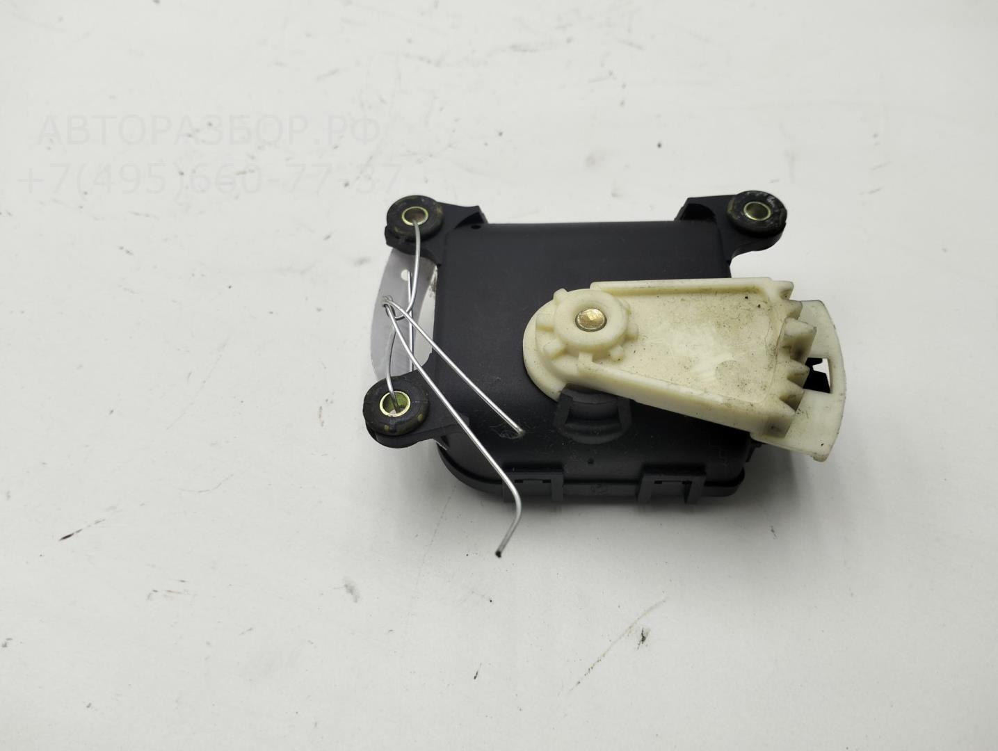 Моторчик заслонки печки