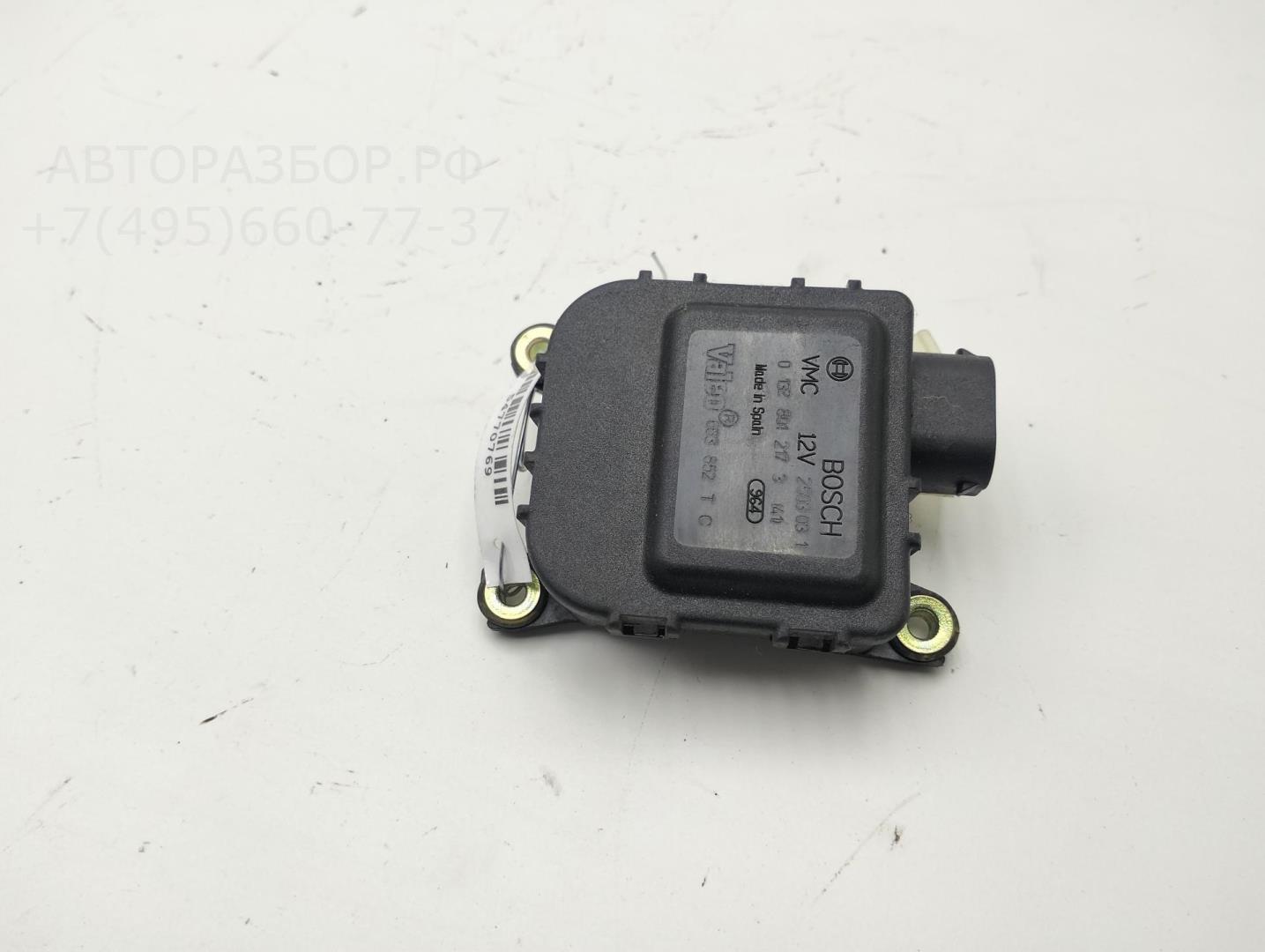 Моторчик заслонки печки