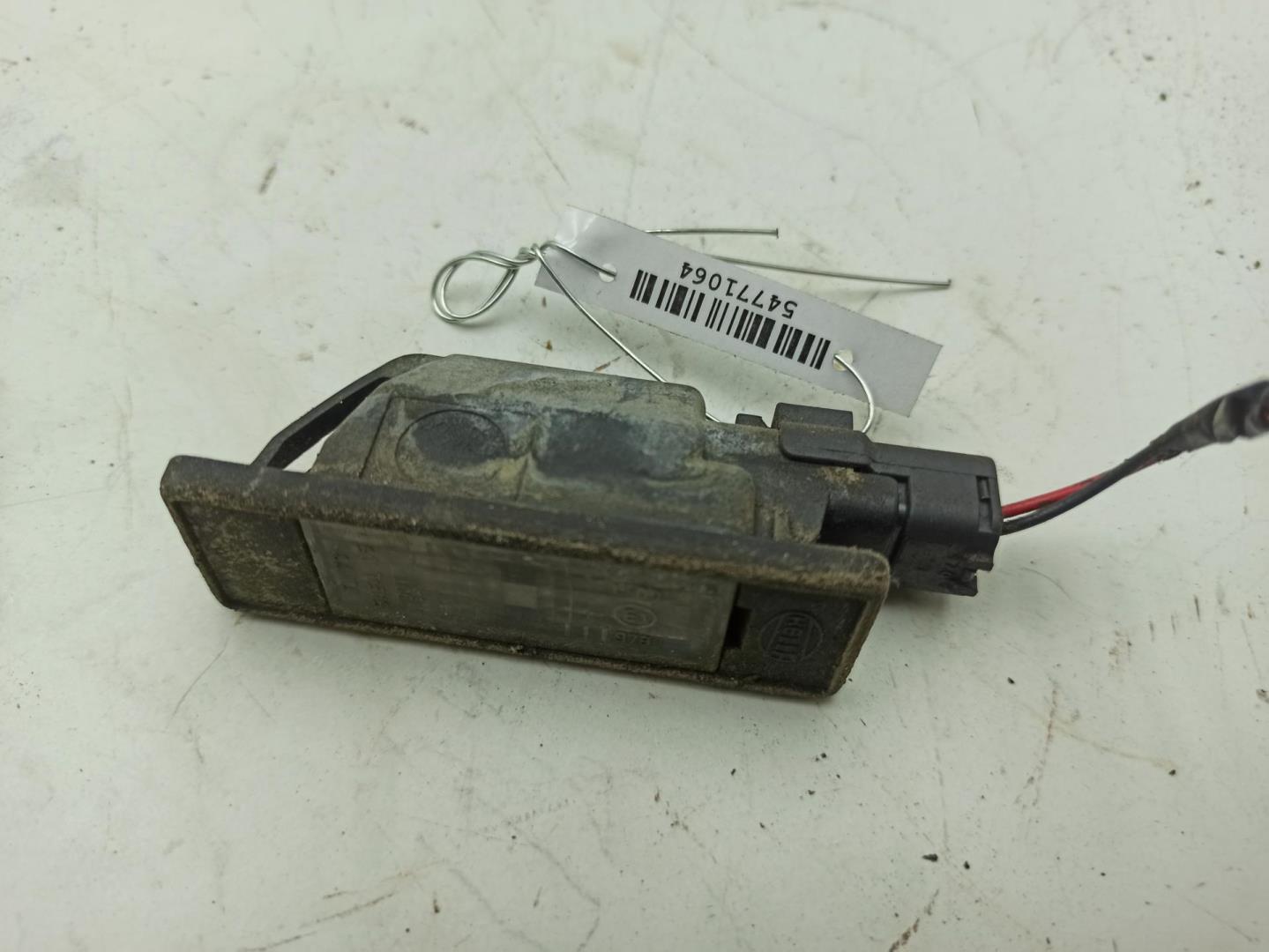 Фонарь подсветки номера