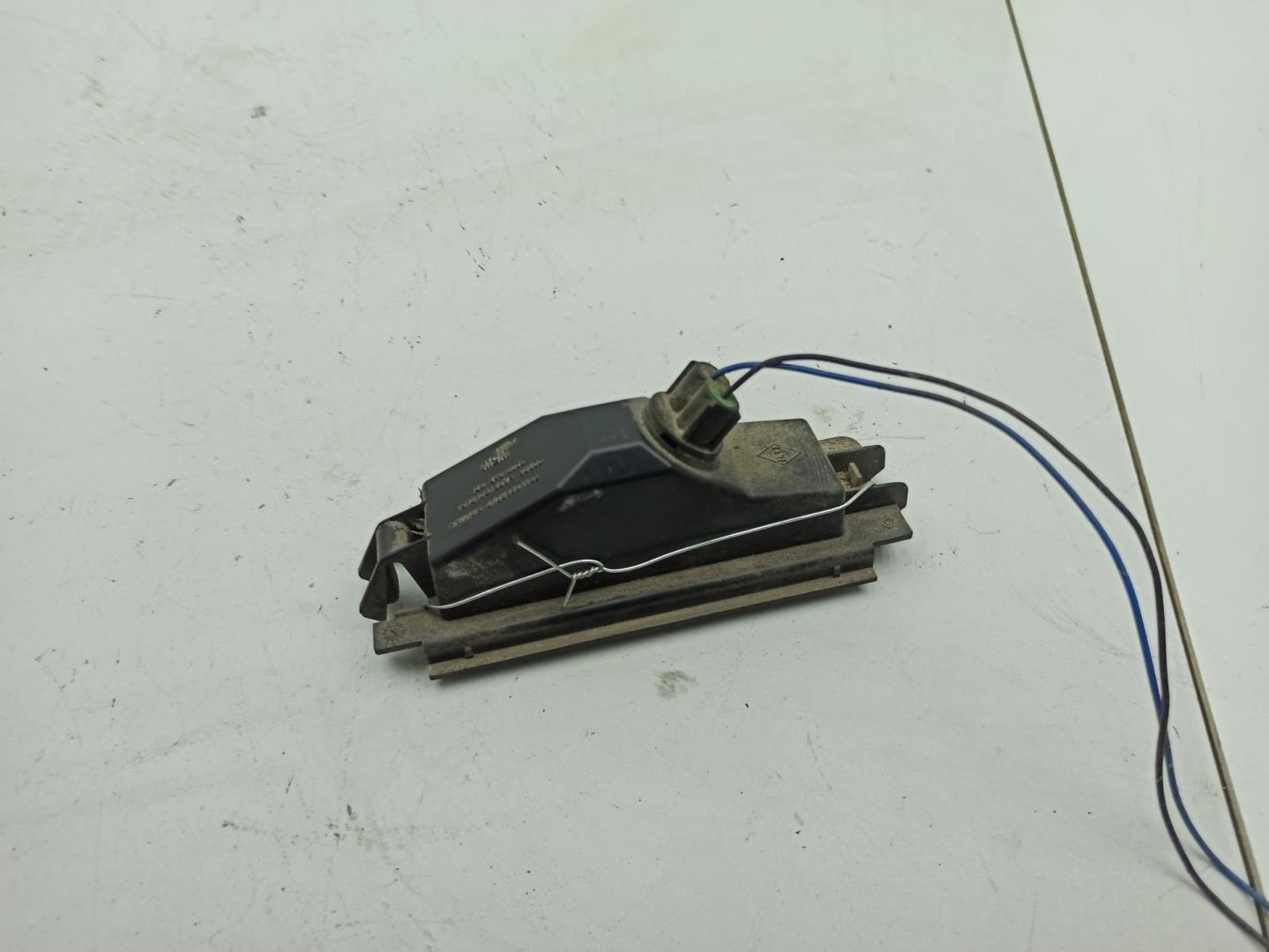 Фонарь подсветки номера