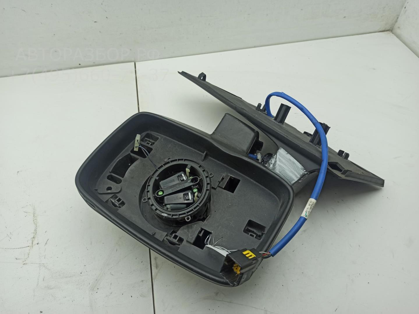 Зеркало левое электрическое