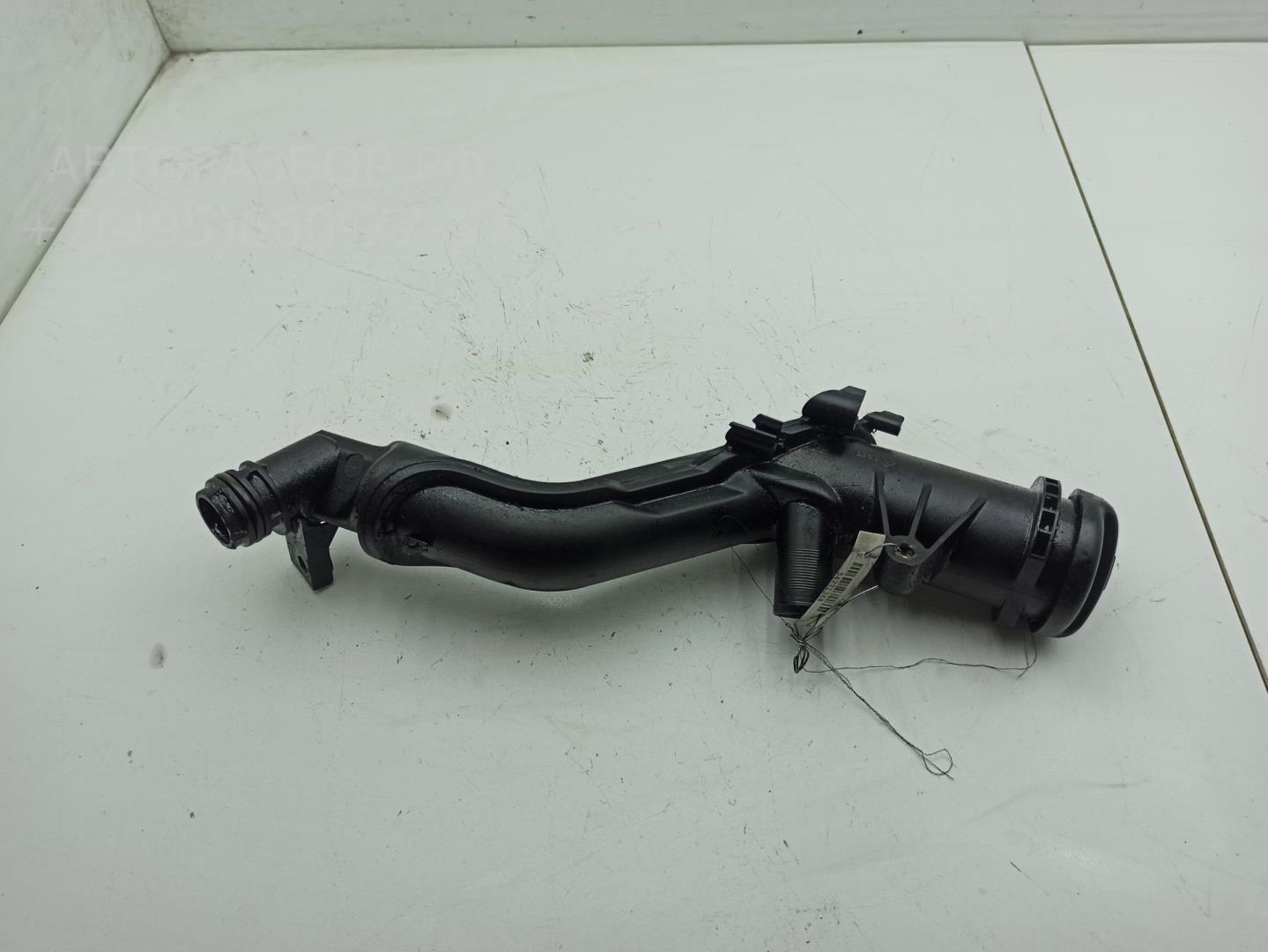 Маслозаливная горловина