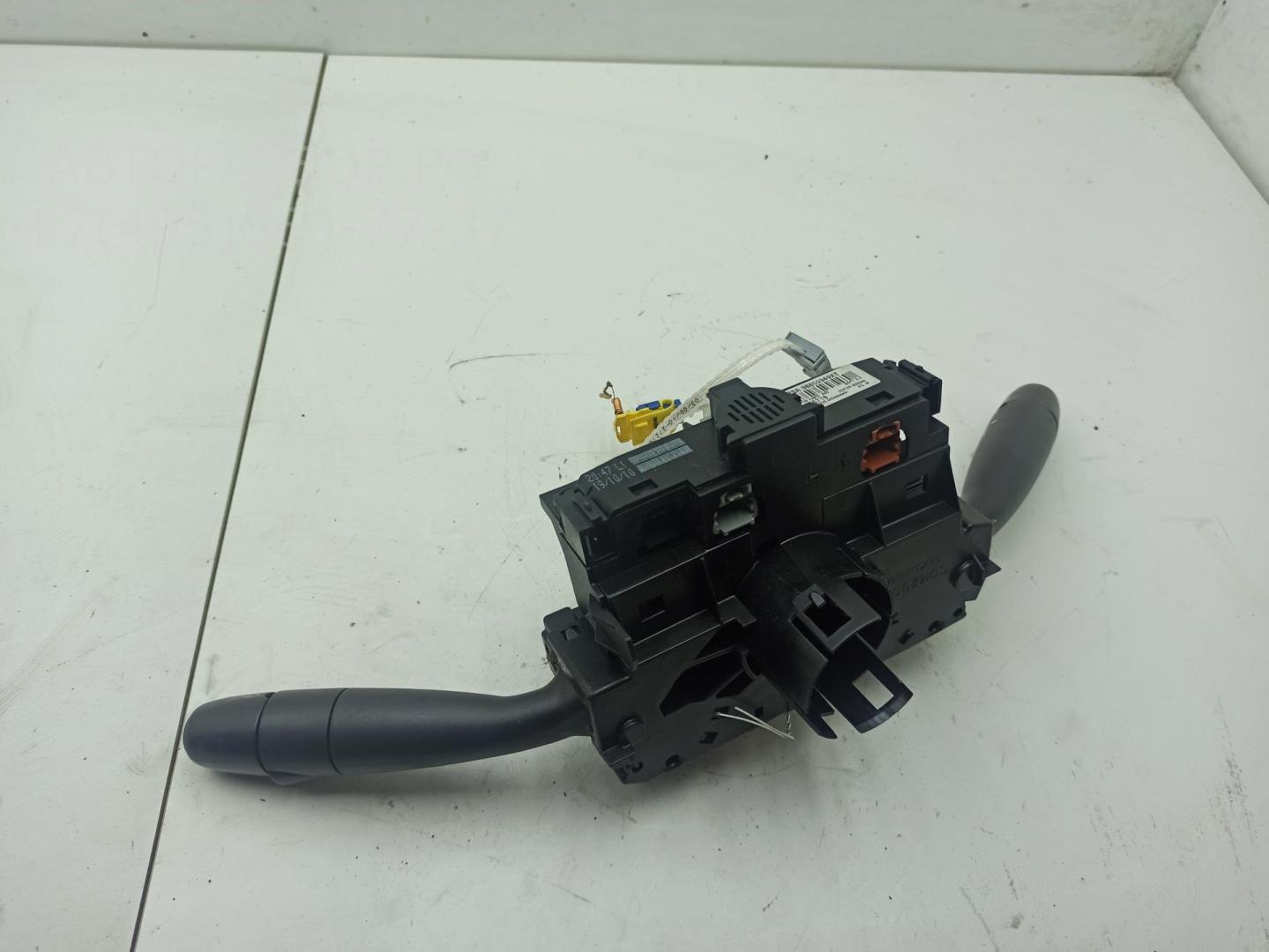 Переключатель подрулевой