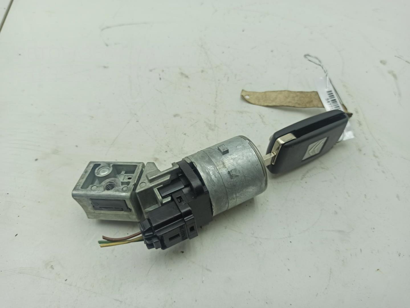 Замок зажигания