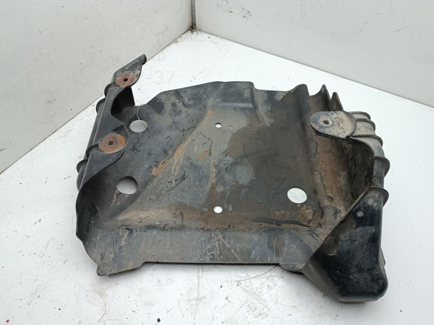 Защита антигравийная