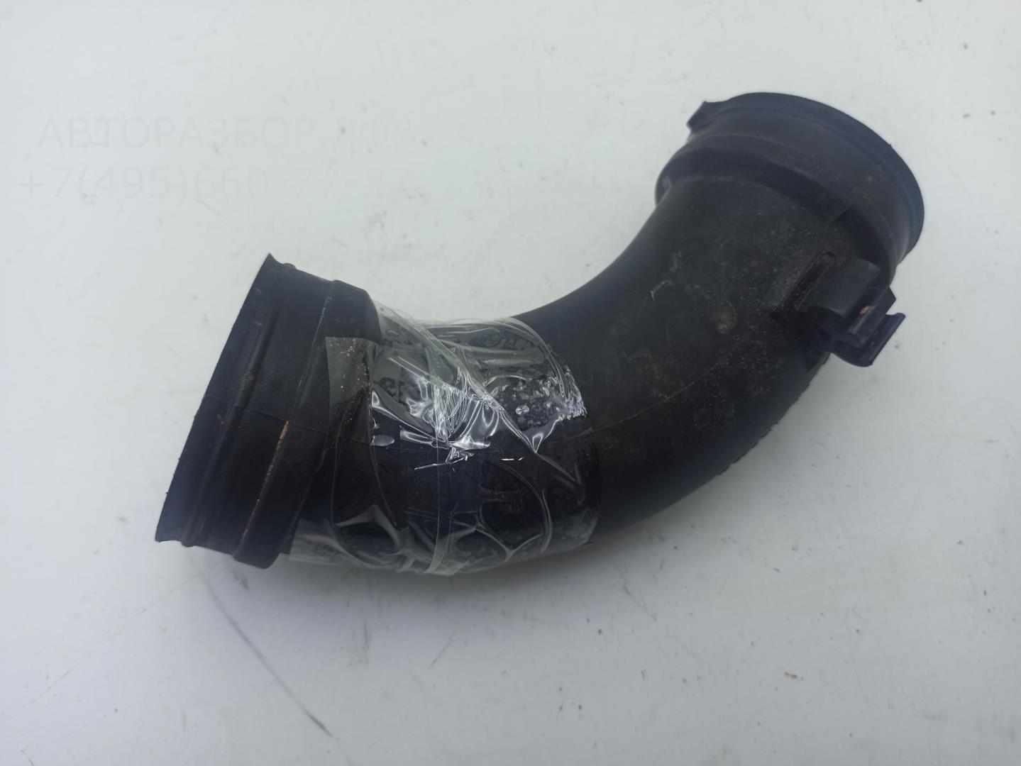 Патрубок воздушного фильтра