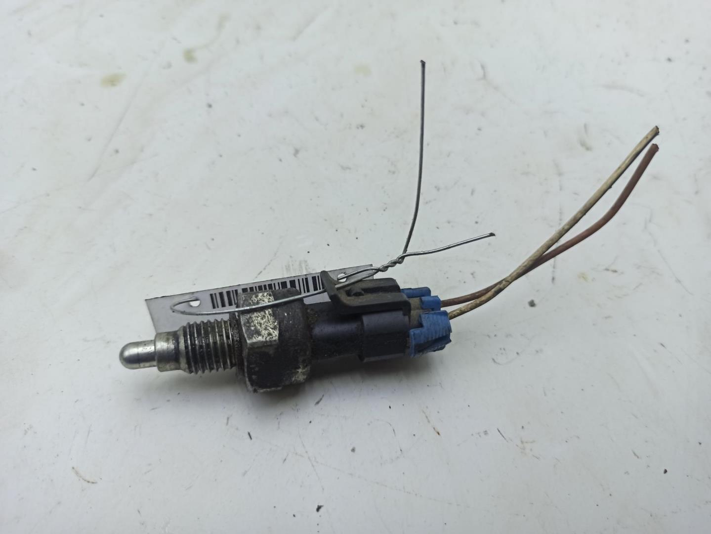 Датчик включения заднего хода