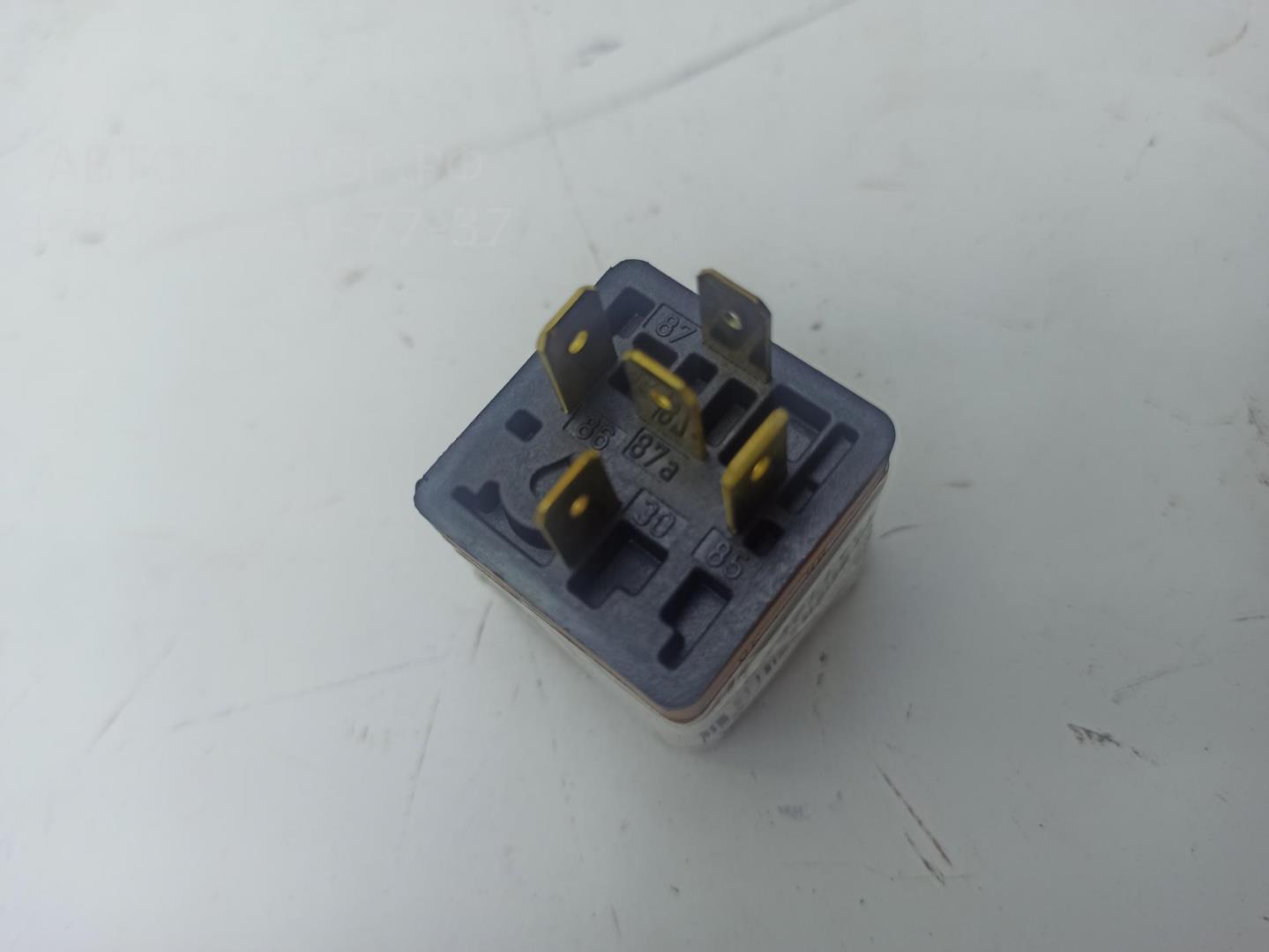 Реле вентилятора радиатора