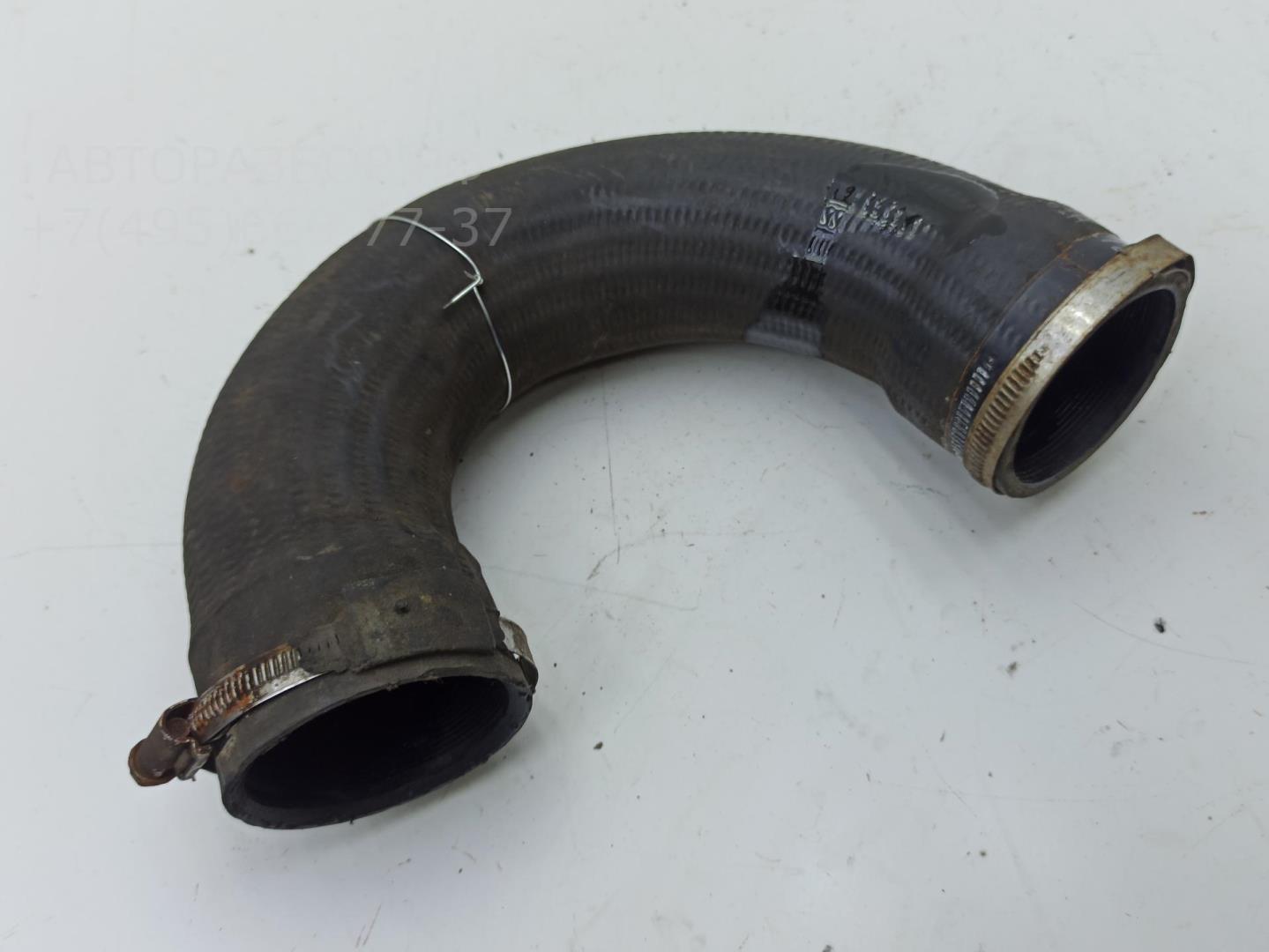 Патрубок интеркулера