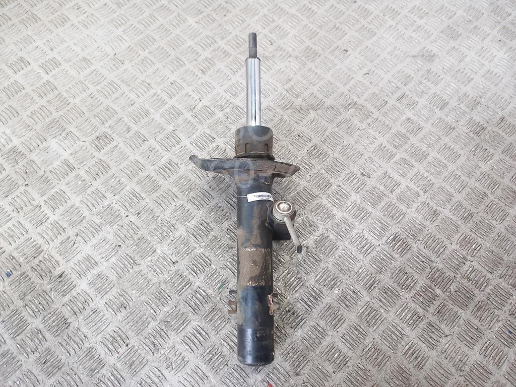 Амортизатор передний правый