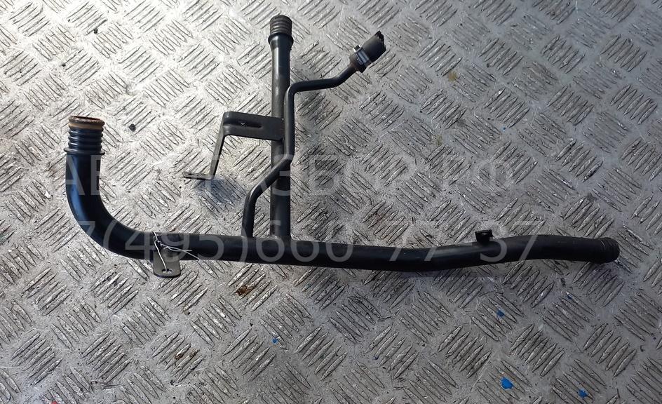 Трубка системы охлаждения