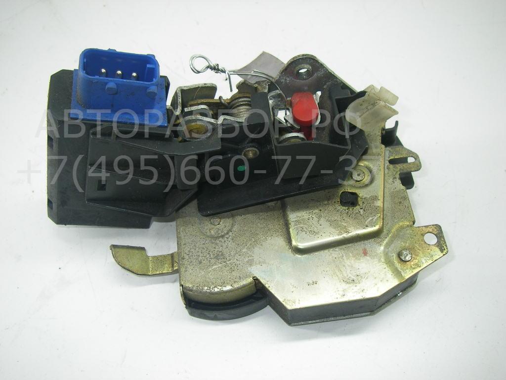 Замок двери задней правой