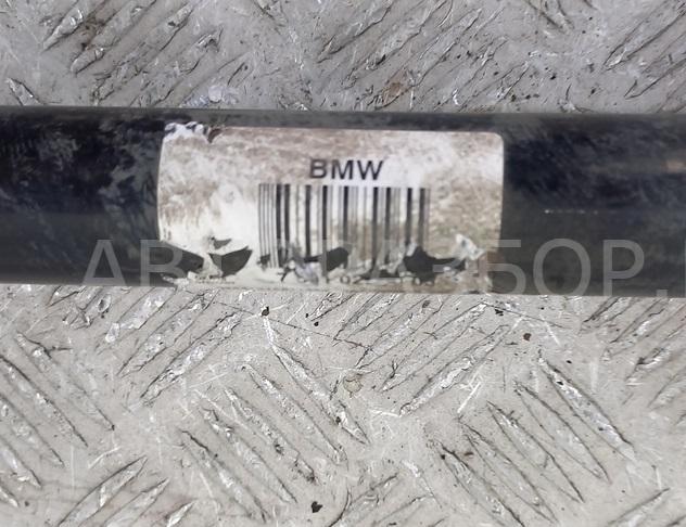 Полуось задняя