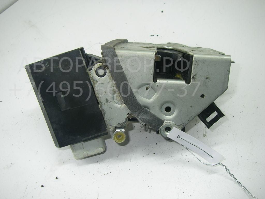 Замок двери передней правой