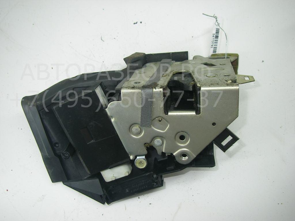 Замок двери передней правой