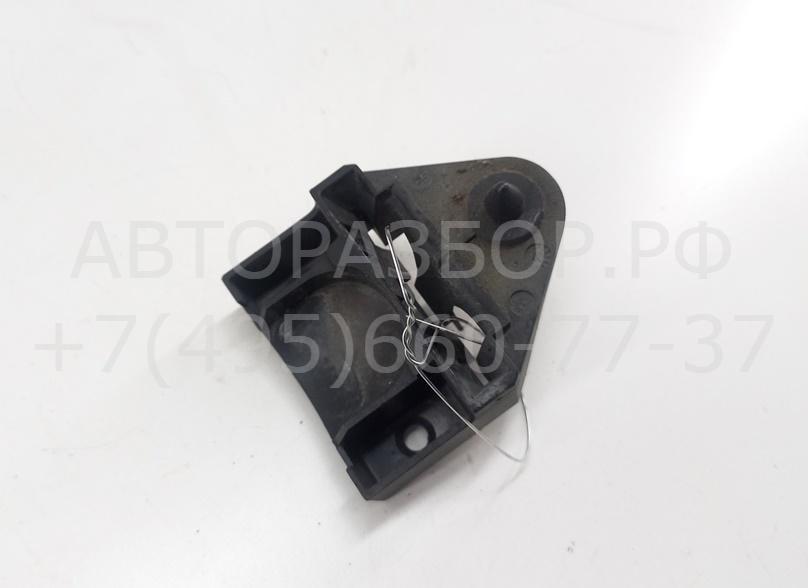 Кронштейн радиатора