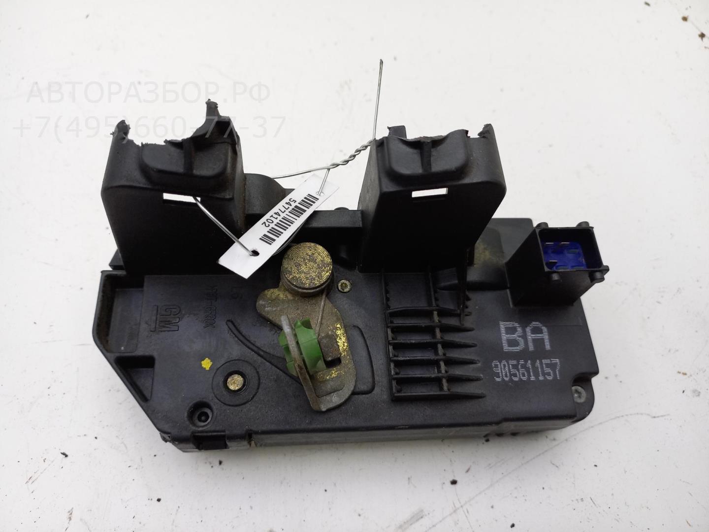 Замок двери задней левой