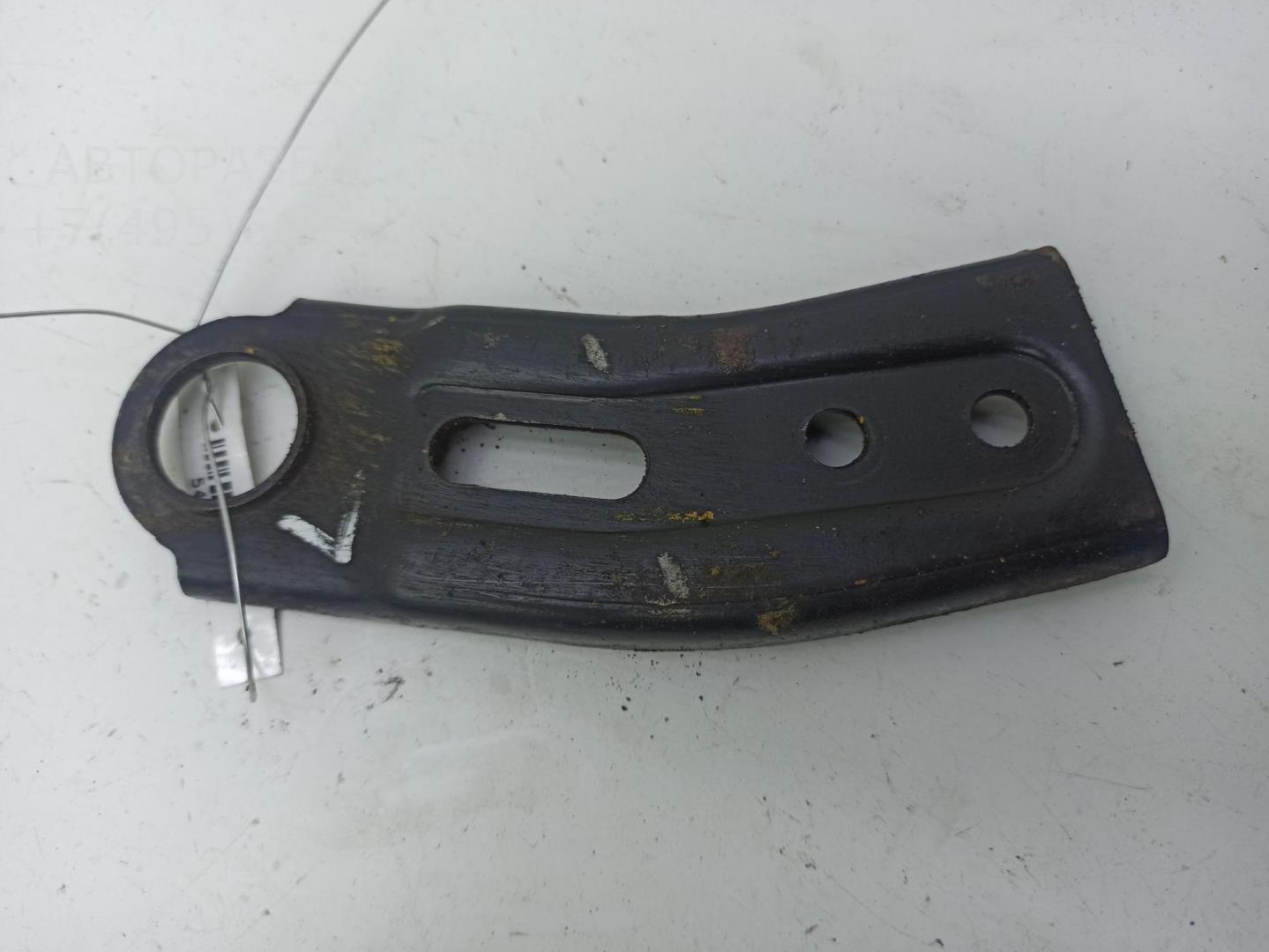 Кронштейн радиатора